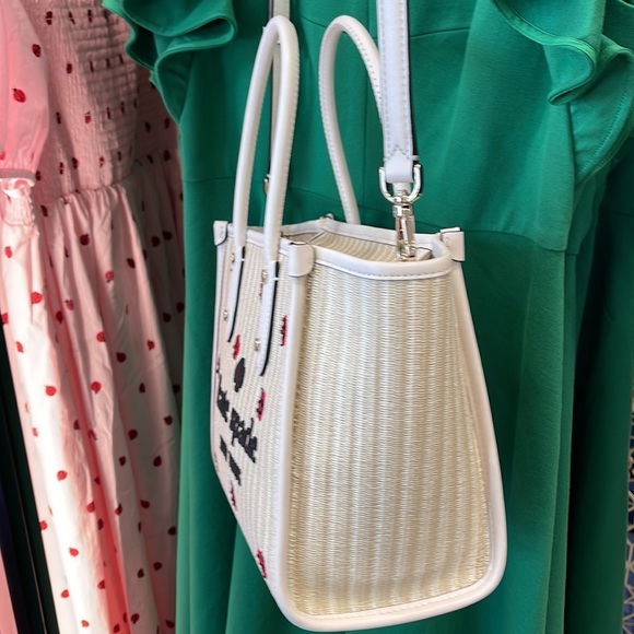 Kate Spade Ella Small Ladybug Tote Bag
COLOR:
Natural Multi
NWT - Picture 10 of 16